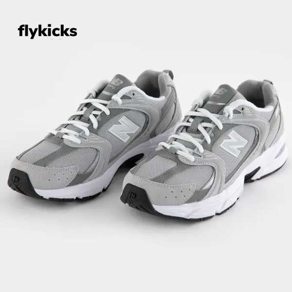 NEW BALANCE 530 Womens Shoes